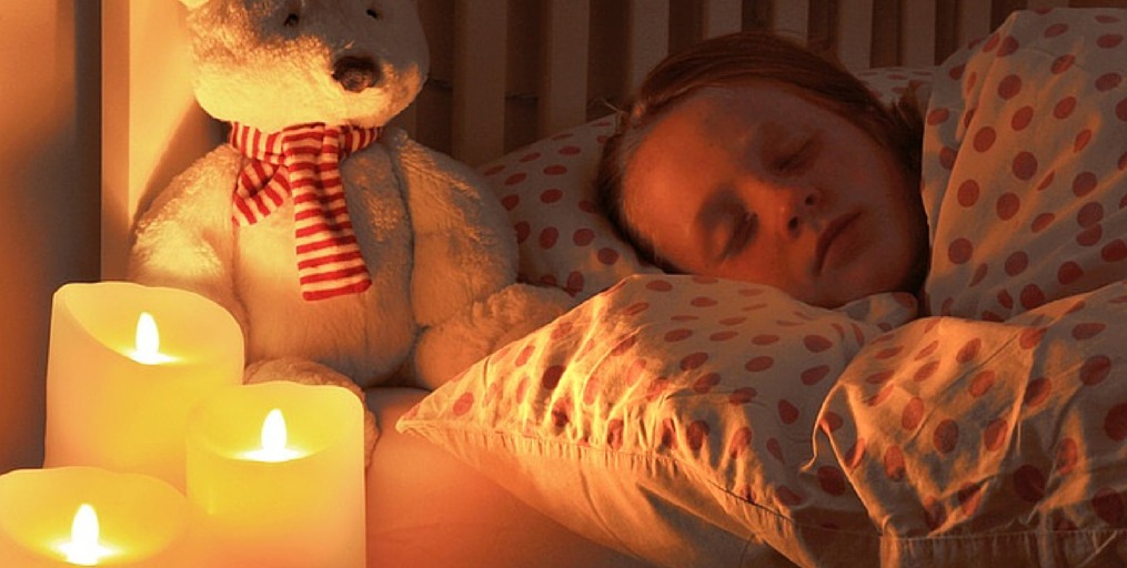 Luminera Candle Child Sleeping